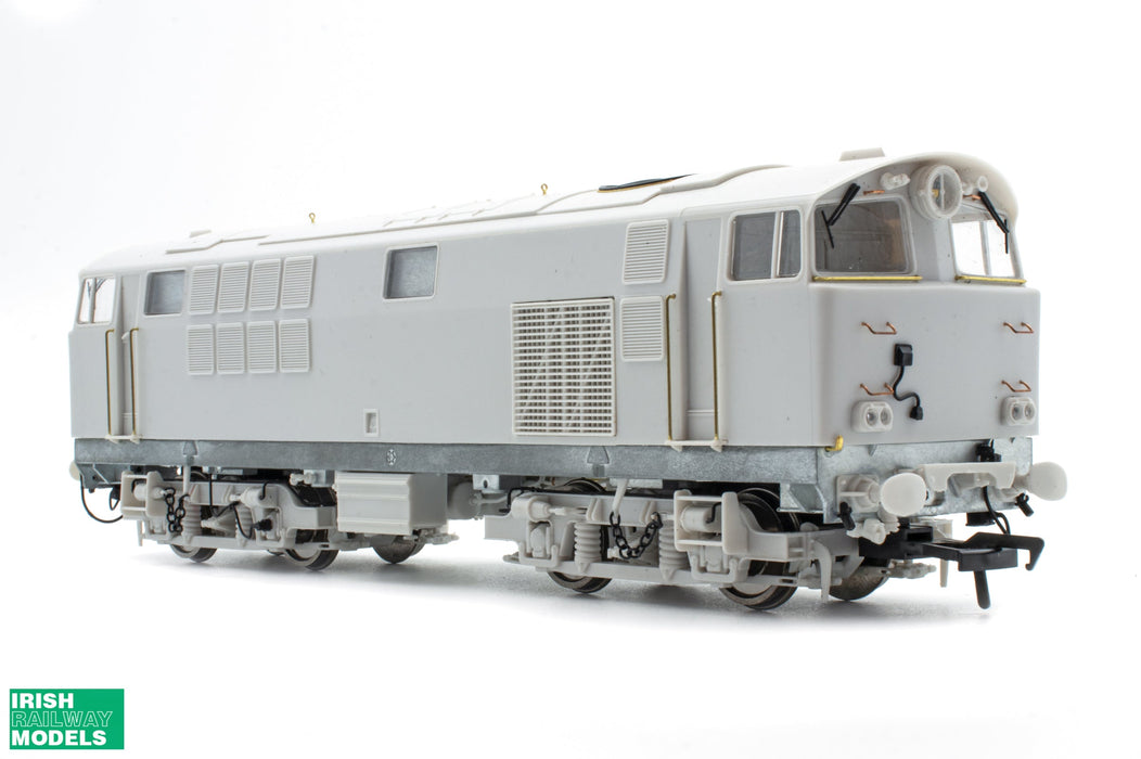 102 'Falcon' Maroon (as delivered) - DCC Sound