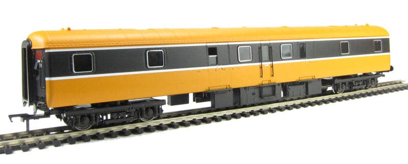 5603 Irish Railways Mark 2d EGV - Irish Rail (Orange roof)