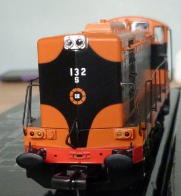 132 - Class 121 Locomotive - Supertrain
